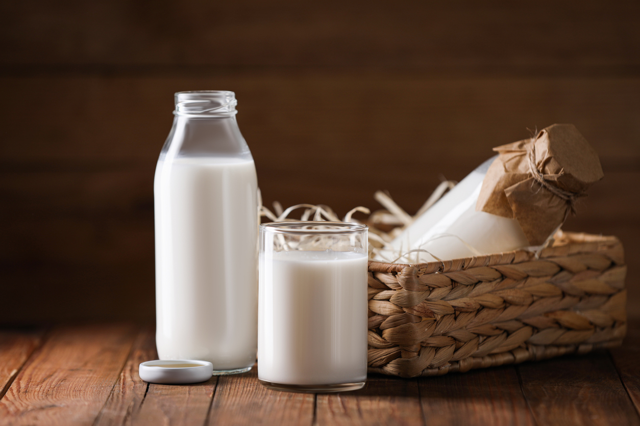 Why Is Milk In Glass Bottles Better? | Drink Milk in Glass Bottles