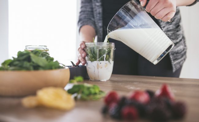 How Much Protein Is In Milk vs Spinach