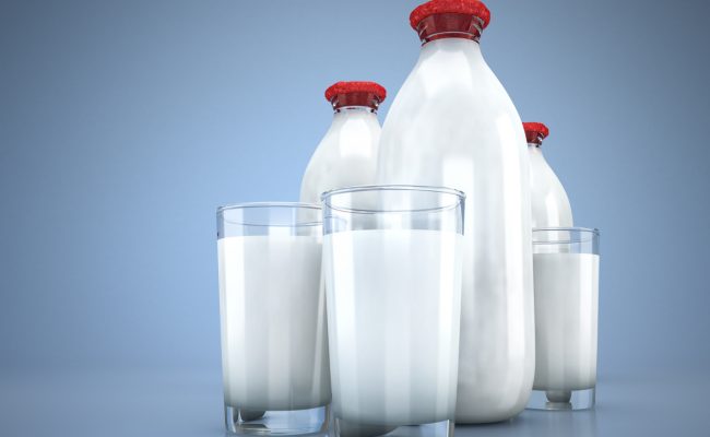 What's The Best Milk Packaging Glass Versus Plastic Bottles For Milk