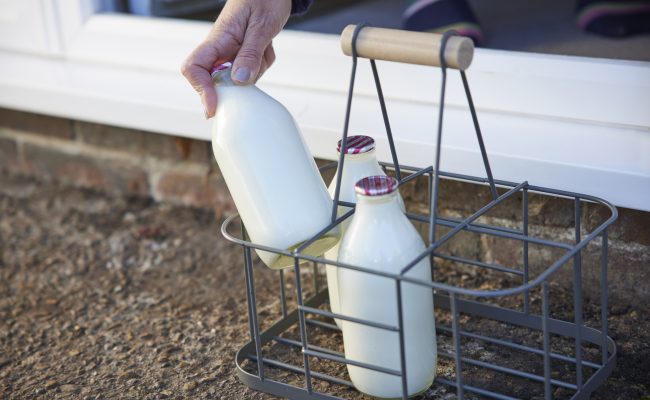 California Dairy Farms are bringing back the Milkman and home milk delivery